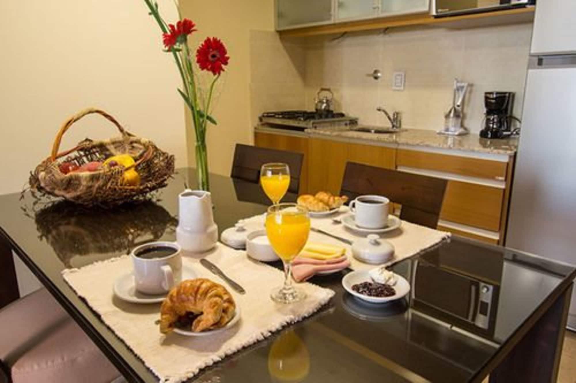 Los Robles Apart & Spa Сан-Карлос-де-Барілоче Екстер'єр фото