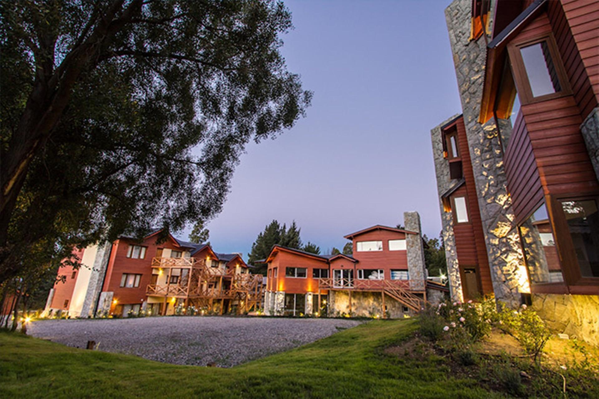 Los Robles Apart & Spa Сан-Карлос-де-Барілоче Екстер'єр фото