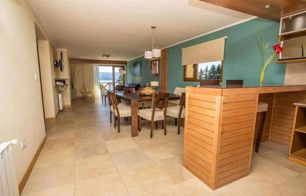 Los Robles Apart & Spa Сан-Карлос-де-Барілоче Екстер'єр фото
